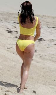 Softly Temperature Images Of Stephanie Seymour Flaunts A Yellow