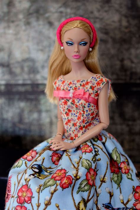 Groovy Galore Does Demure Beautiful Barbie Dolls Fashion Dolls Glamour Beautiful Fashion