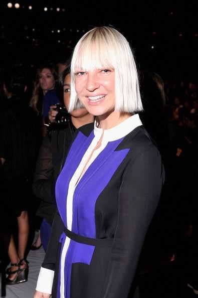 26 Nude Pictures Of Sia Furler That Will Fill Your Heart With Joy A