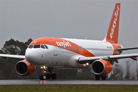 298 фраз в 48 тематиках. Carbon Offsetting for All Easyjet Flights - Pager Power