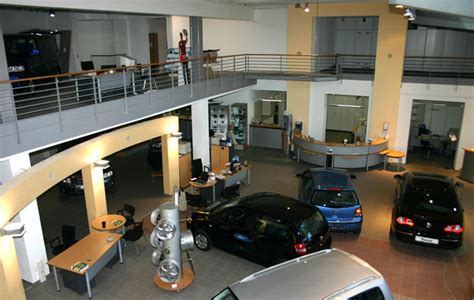 Umbau VW Ausstellung gem. VW-CI Autohaus Gerstenmaier Baden-Baden