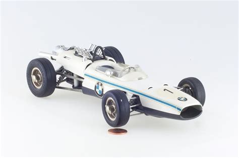 Schuco 1072 Bmw Formel 2 Germany 116 Model Wind Up Race Car Needs Key 1 White