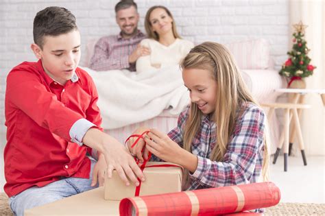 Parents need to set examples and display the importance of harmonious family relationships by their actions and behaviour. Ten Ideas to Give Back During Holidays