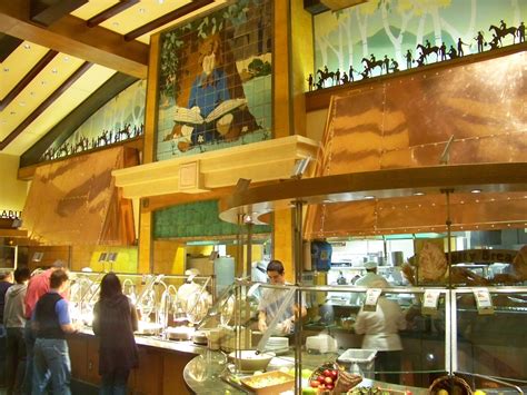 Top 11 Best Table Service Restaurants in Disneyland