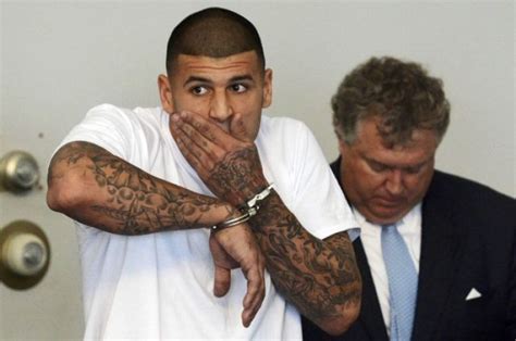  Captures Exact Moment Of Aaron Hernandez Arrest For Murder Of Odin Lloyd Photo Ibtimes