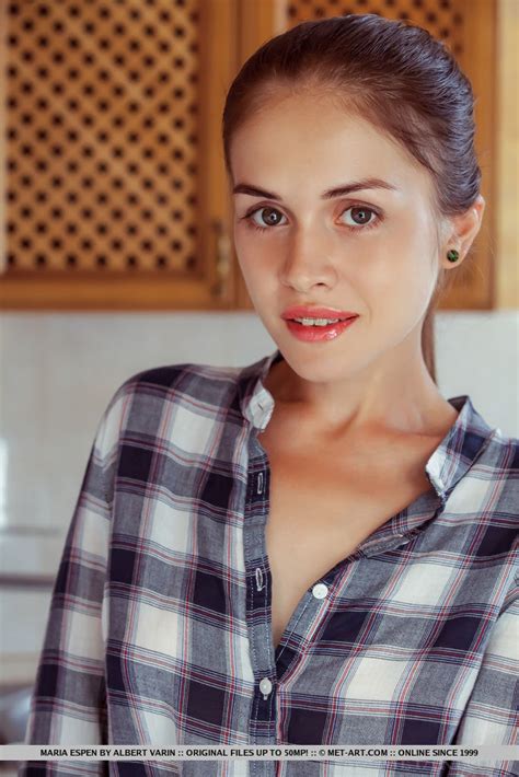 Maria Espen Slim Teen Maria Espen Disrobes In Kitchen Before A Closeup