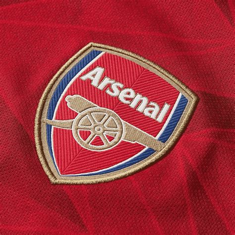 Click the twitter bird icon on the left side of the screen. Arsenal et adidas présentent les maillots de la saison ...