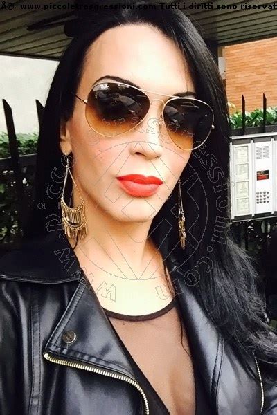 Erika Lavigne Pornostar Anuncios Trans Seregno