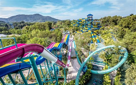 To help you decide on which park to visit, we chose 11 top parks and ranked them from the it sure gets pretty warm these days, so that calls for a trip to the largest water theme park in. Escape Theme Park, Penang, Malaysia - YourAmazingPlaces.com