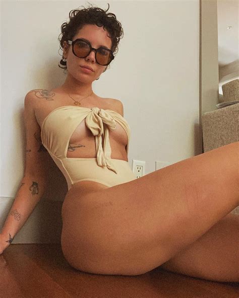Halsey Nude Sexy Leaked The Fappening Photos My Xxx Hot Girl