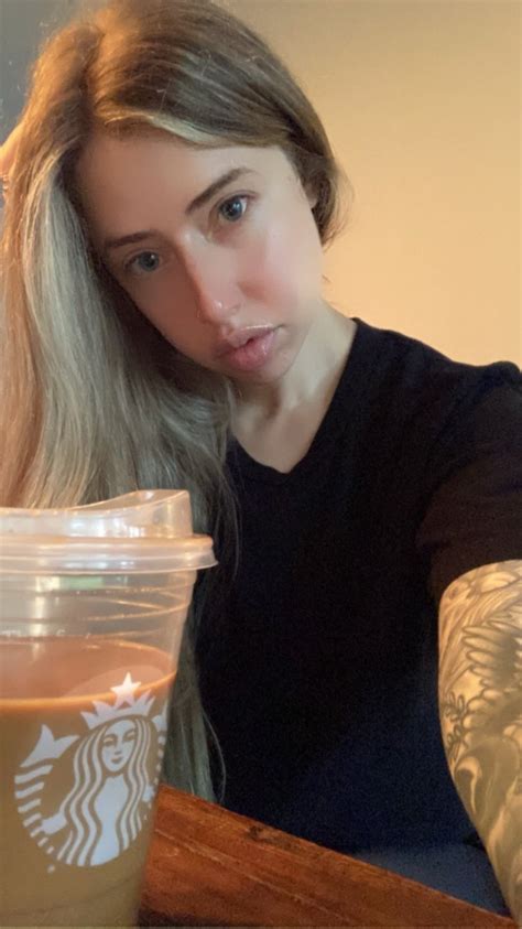 Sashsuicide On Twitter What Is My Go To Order Starbucks Https T