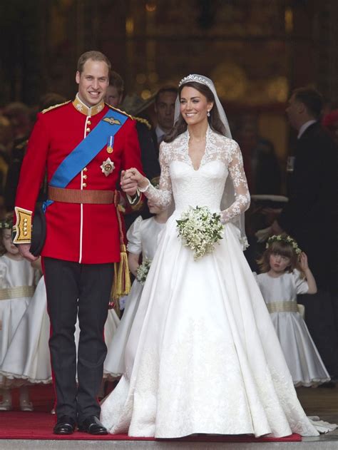 Though the duke and duchess of cambridge are postponing their honeymoon—wills is going to finish out his army service—the royal family did release the official royal wedding portraits. The Most Gorgeous Royal Wedding Gowns Of All Time ...