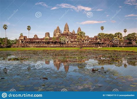 Angkor Wat Sunset Reflection Cambodia Stock Image Image Of Exposure