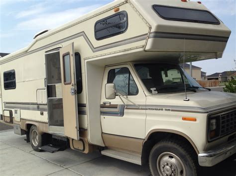 The Newest Project Updating This 1989 Class C 24ft Motorhome From 80s