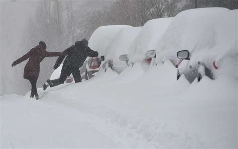 Etats Unis La Tempête Snowzilla Fait Au Moins Seize Morts Photos