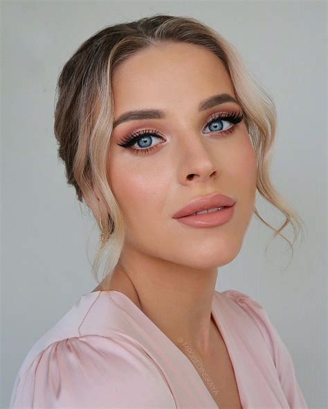 wedding guest makeup ideas for weddings of every type or season bridesmaid hair makeup glam