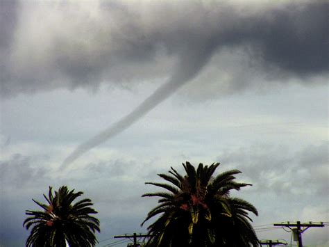 Correction California Tornado Qanda Story