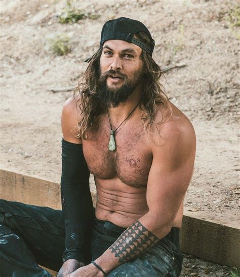 Welcome to jason momoa online, a fansite dedicated to the amazing actor know for his larger than life personality and his fun antics both on set and off. Jason Momoa Wiki - Age, Wife, Children, Height, Weight, Income & More