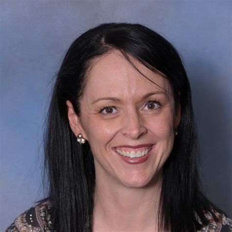 Nicole Everett Highett Victoria Australia Professional Profile