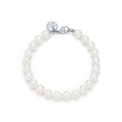 Tiffany Essential Bracelet Of Akoya Pearls With An 18k White Gold Clasp