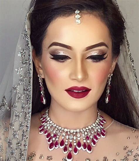 Makeup Tips Eye Makeup Pakistani Bridal Makeup Bridal Makeover