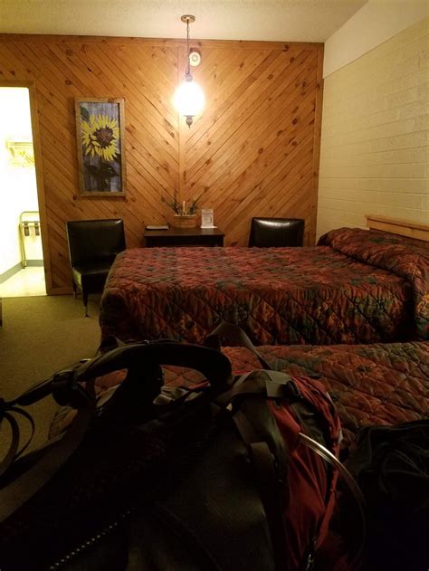 Grand Canyon Caverns Inn Rooms Pictures And Reviews Tripadvisor