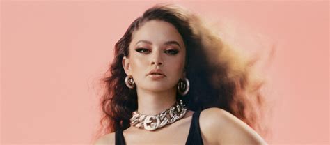 V Girls Sabrina Claudio V Magazine