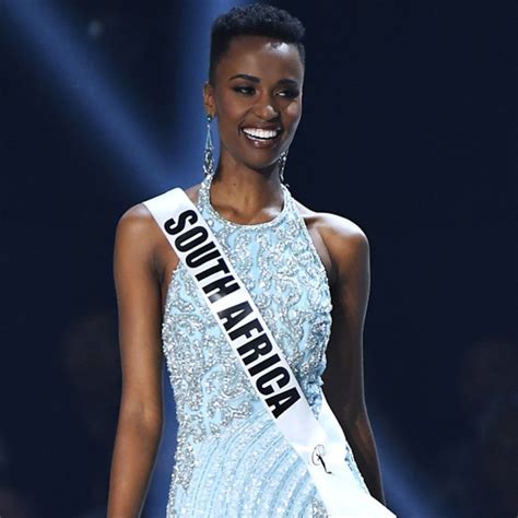 Why Zozibini Tunzi S Miss Universe 2019 Win Is Especially Historic E Online Au