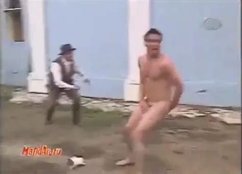 Guy Runs Naked And Embarrassed Thisvid Com