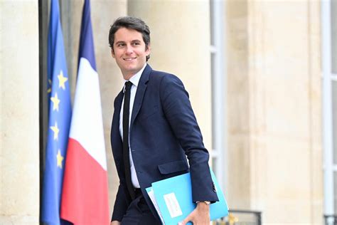 Qui Est Gabriel Attal Le Nouveau Ministre De LEducation Nationale Et Benjamin Du Gouvernement