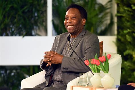 Pele Net Worth 2022 How Much He Made With Santos Brazil Before Death