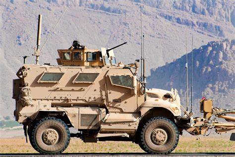 Mrap Cougar Military Machine