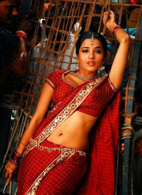 famous indian cine bhojpuri item girl antara biswas mona lisa images antara biswas monalisa