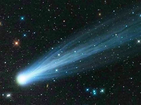 Comet Ison Outburst Lovejoy Encke Latest Video And Images Nov 15