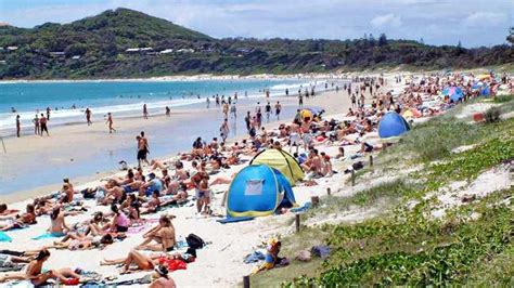 Biggest Dhead Magnet Byron Bay Bashing Hits New Level The Courier Mail