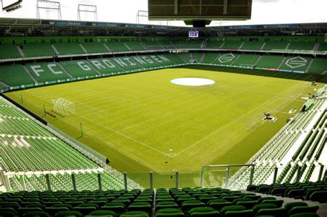 Beautiful small stadium for about 20.000. FC Groningen, informatie over de mooiste voetbalclub van ...
