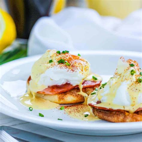 Classic Eggs Benedict With Video How To Feed A Loon