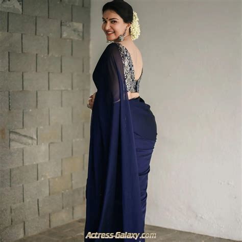 Honey Rose Latest Hot Photos In Saree Actress Galaxy