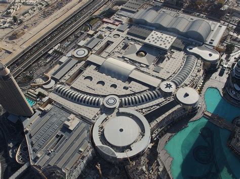 Dubai Mall View From The 124th Floor At The Top Burj Flickr