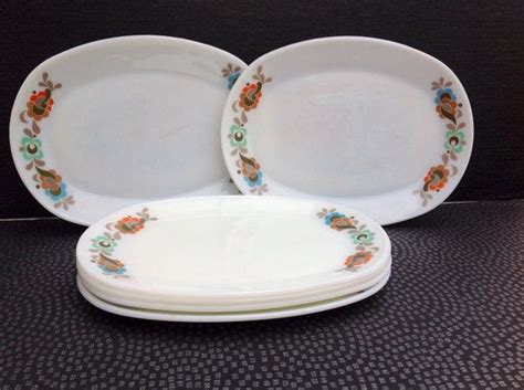 Carnaby Tempo Oval Steak Plates 6 Dinner Plates In Good Etsy Pyrex