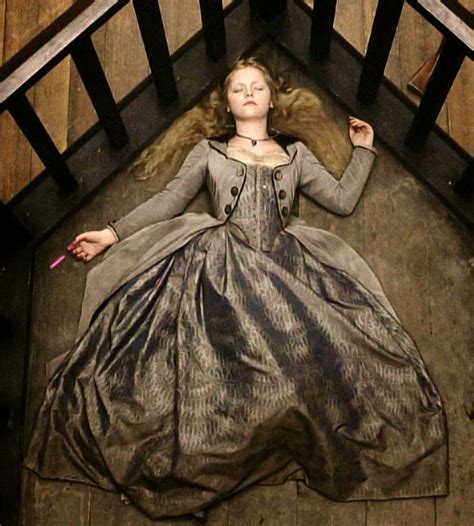 Christina Ricci In Sleepy Hollow 1999 Tim Burton Sleepy Hollow