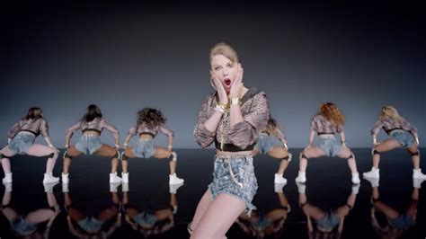 Taylor Swift Releases Shake It Off Novafm