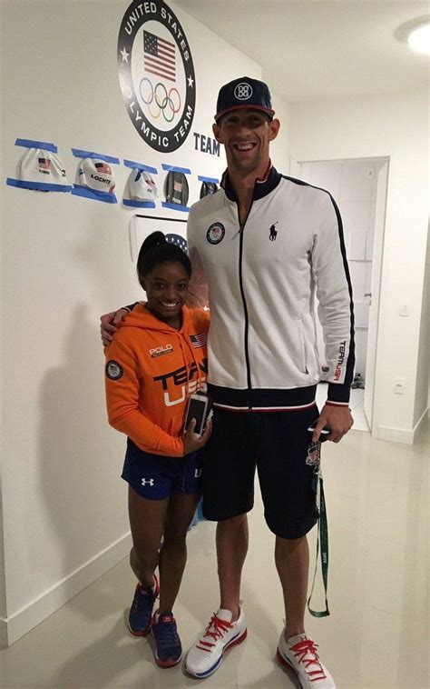 Photograph Shows 6ft 4 Michael Phelps Towering Over 4ft 8 Simone Biles
