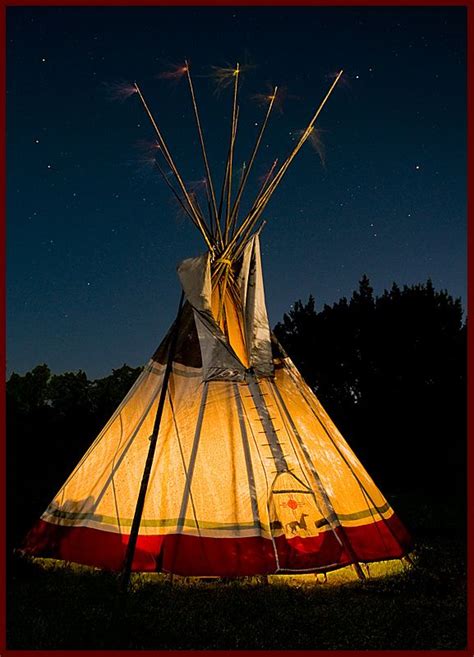 Usa Sioux Tipi • The Great Plains Region North America Native American Teepee Native