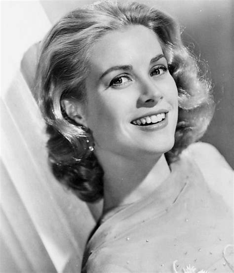 Grace kelly, american actress known for her stately beauty and reserve who gave up her hollywood career to marry rainier iii, prince de monaco, in 1956. Grace Kelly - Wikipedia
