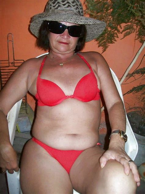 Granny Bikini Bathing Suit 6 20 Pics Xhamster