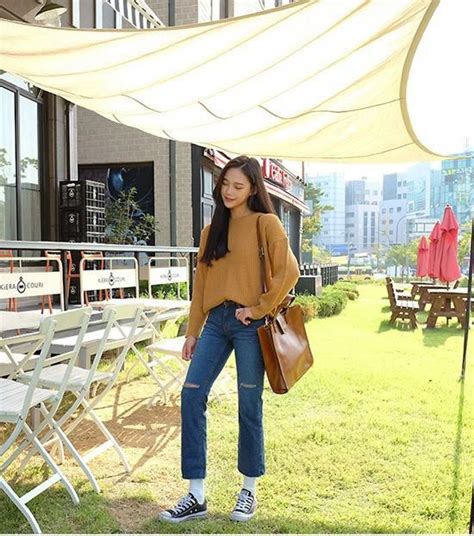 Korean Daily Fashion Outdoor Look In Autumn Popular Autumn Fashion In