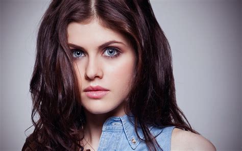 What Is So Special About Alexandra Daddario S Eyes Deets Inside See Asap