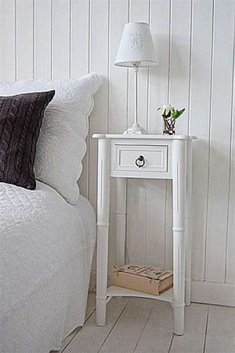 47 Lovely And Cool Narrow Bedside Table Design Ideas Page 8 Of 47