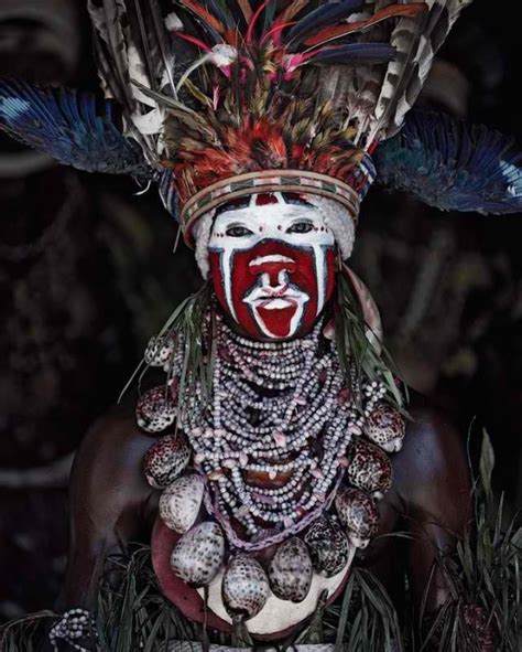 Captured Images Of The Last Surviving Tribes On Earth History Daily